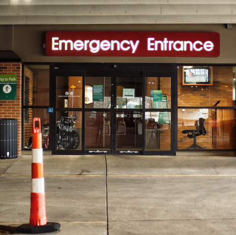 Nurses and Doctors: “We need your help – stay home!”